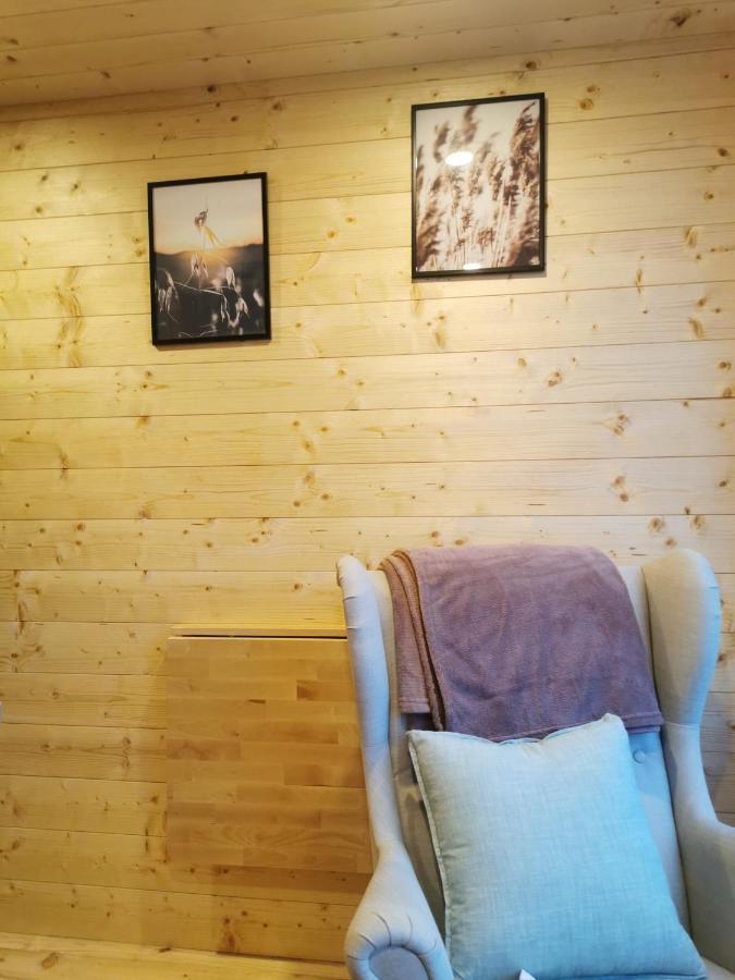 Treehome Tinyhouse Střítež Buitenkant foto